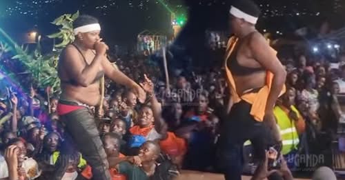 BINYANYANYA FESTIVAL: Uncle Chumi gets erotic on stage with nipples peeping!