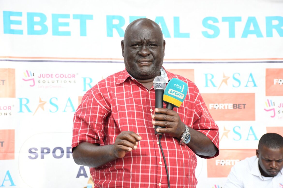 Tulina okufuna ensamba jetusambamu omupiira, Professor Chuni ayogedde ku gwa Algeria mu CHAN.