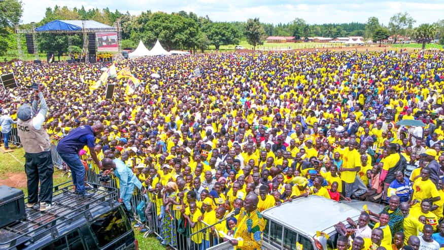 NRM presidential candidate Museveni resumes campaign trail in Oyam, Pakwach