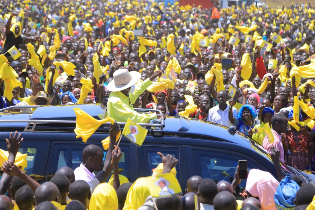 President Museveni successfully winds down Acholi sub-region campaign trail, vows to end cattle rustling