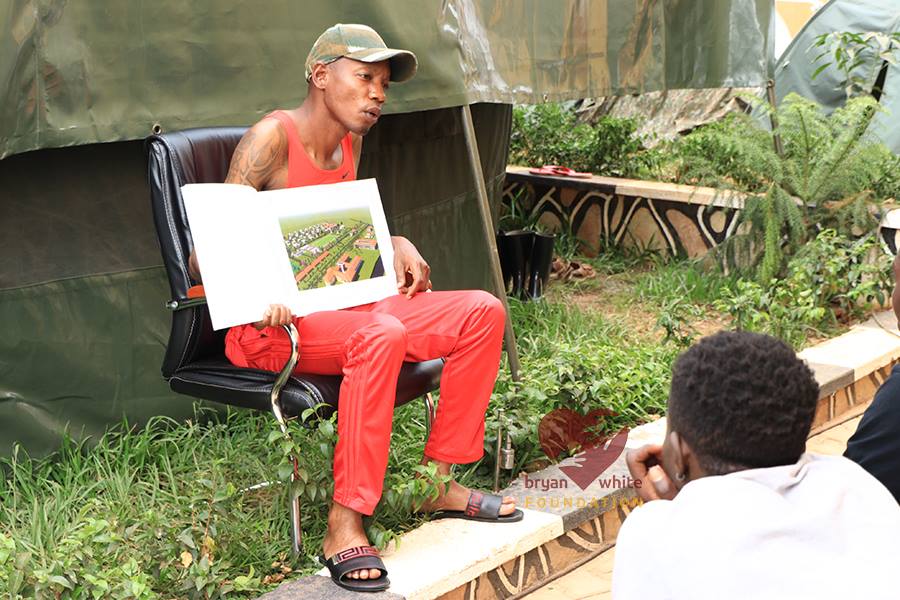 WITCHCRAFT: Bryan White’s Feet Smells Like Rotten Fish In Makindye Court As Magistrate  Warns Big Mouth!