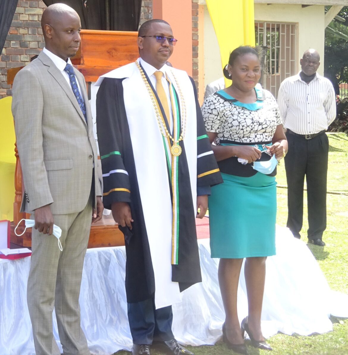 OLD FOX::Mayor Rulinda Taking Rivals Not Stepping In His Shoes Like Chicken