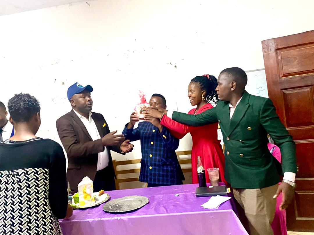 Metropolitan International University students tipped on exploring different life opportunities