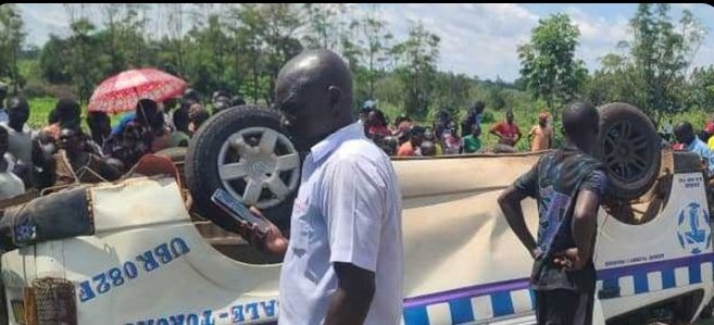 Fisheries officer killed in highway crash as taxi driver flees